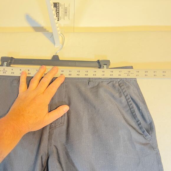 Hang Ten Hybrid Shorts Men W36 Quick Dry Mesh Pockets Black Grey Stripe STRETCH - Picture 7 of 16